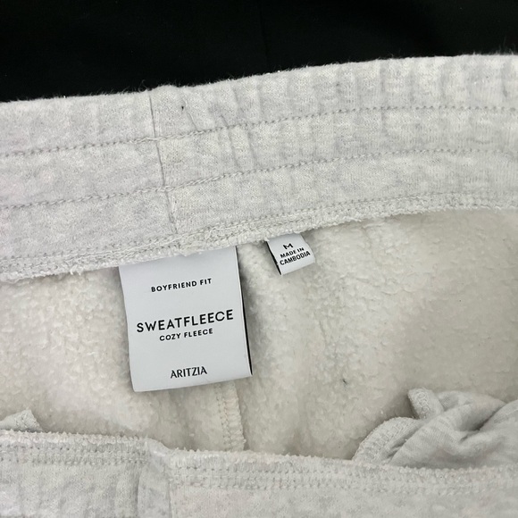 ARITZIA BOYFRIEND WIDE LEG SWEATPANTS - Picture 5 of 5